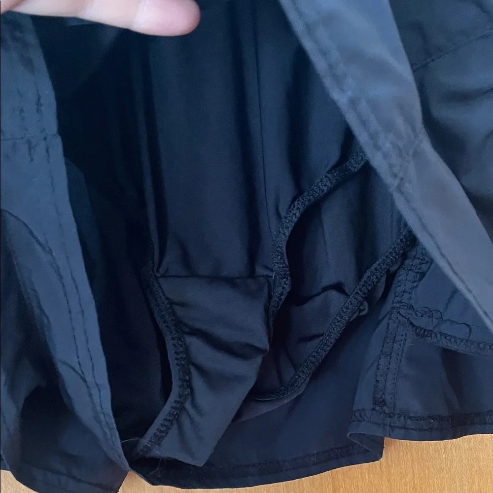 Free People Movement Black Women's Shorts Built In Panty Medium - Picture 7 of 10